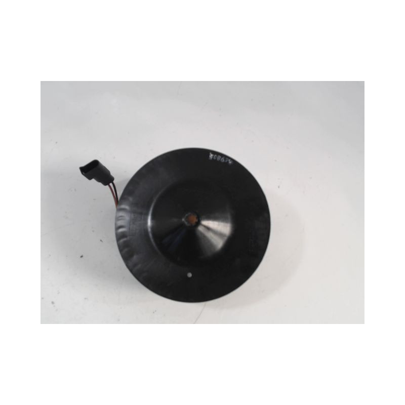 MOTEUR VENTILATEUR CHAUFFAGE FORD FIESTA 95-9.99