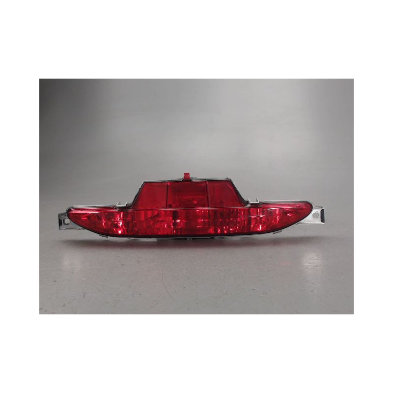 FEU BROUILLARD CENTRAL ARRIERE PEUGEOT 208