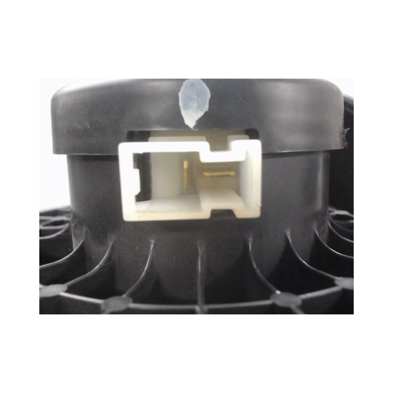 MOTEUR VENTILATEUR CHAUFFAGE NISSAN NV200