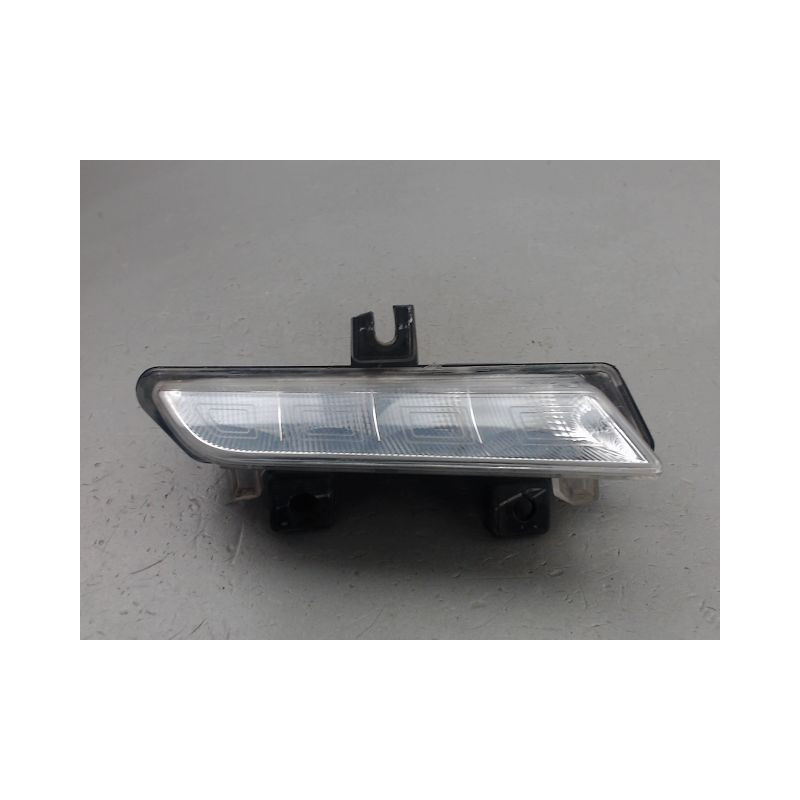 FEUX POSITION DROIT RENAULT CLIO