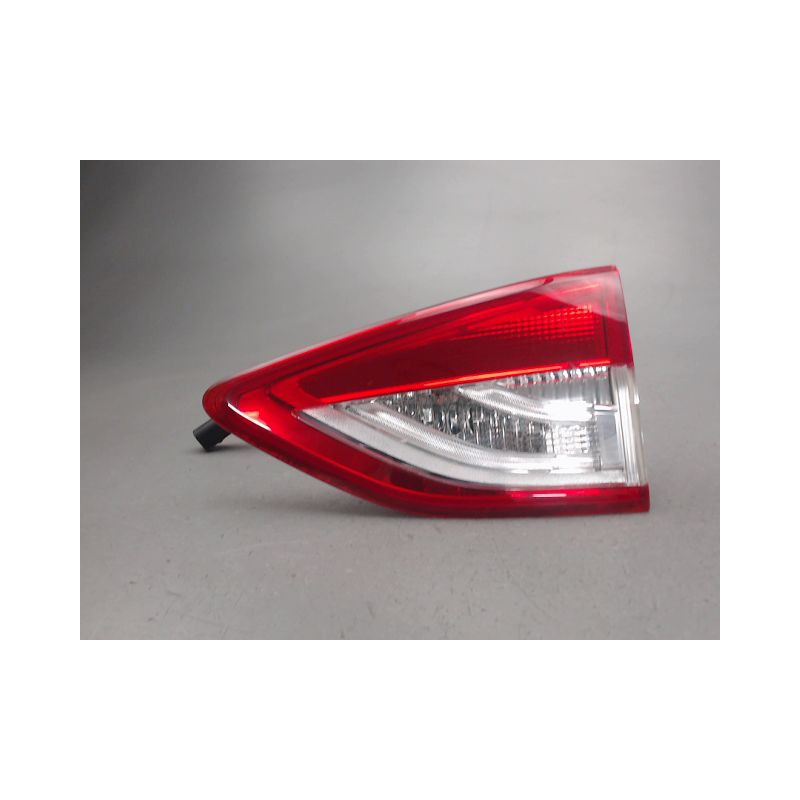FEU ARRIERE INTERIEUR DROIT FORD KUGA