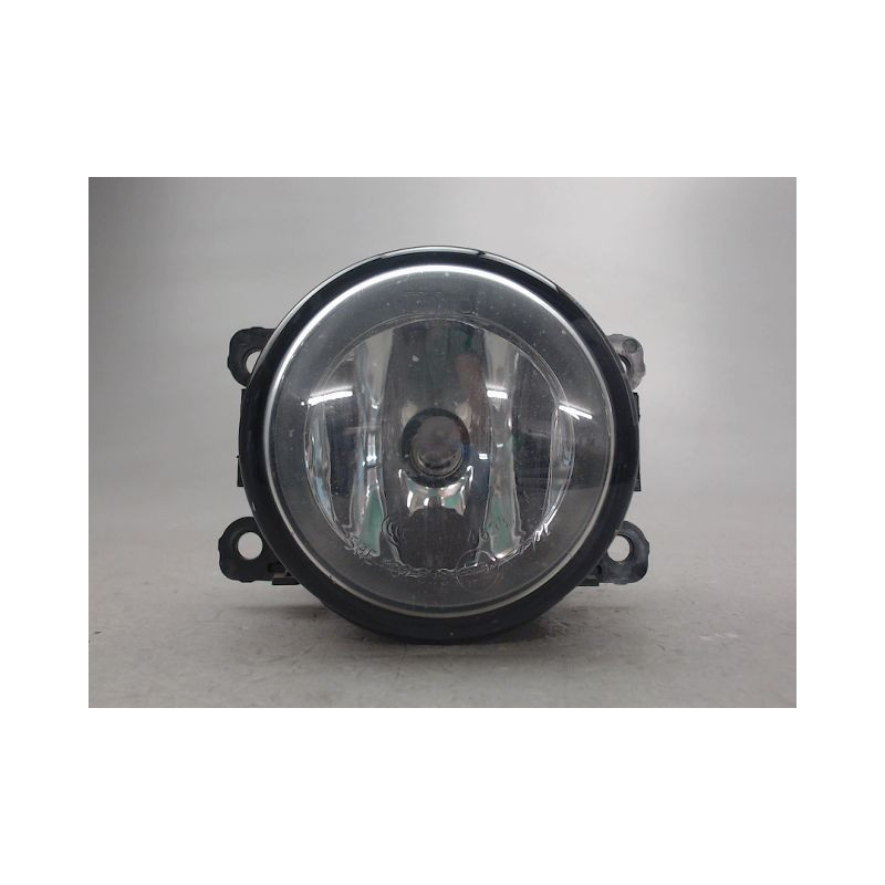 PHARE ANTIBROUILLARD AVANT DROIT FORD FIESTA