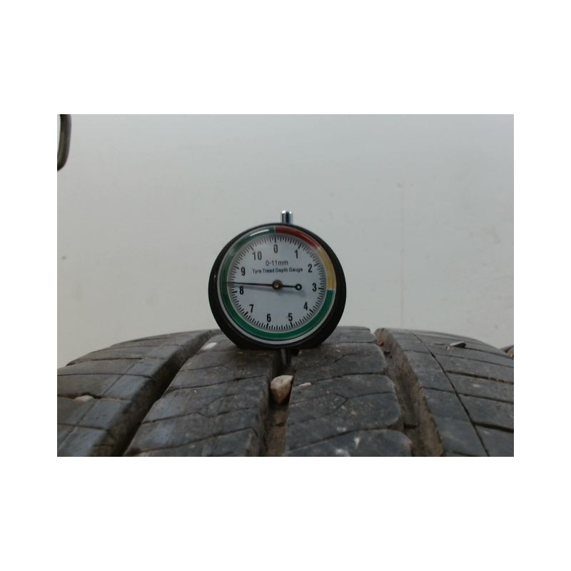 Paire de pneus DUNLOP ECONODRIVE 215 60 16 103 T