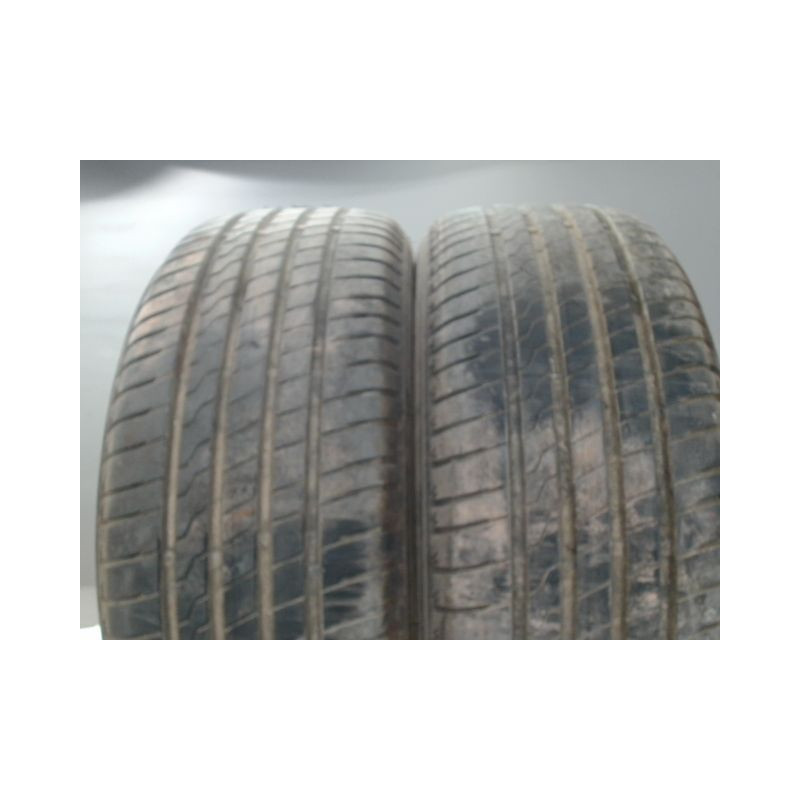 Paire de pneus FIRESTONE ROADHAWK 215 55 16 97 Y