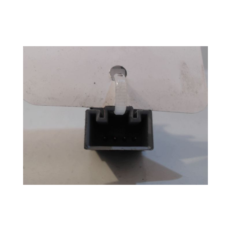 COMMANDE LEVE-GLACE PORTE AVD SEAT IBIZA 2008-