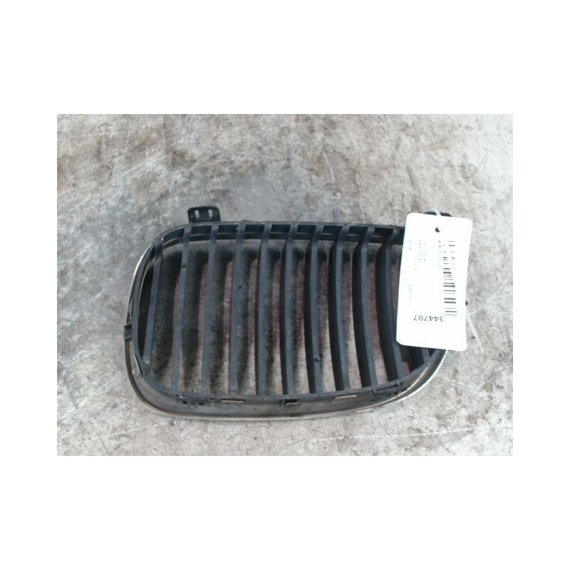 GRILLE CALANDRE DROIT B.M.W. SERIE 1