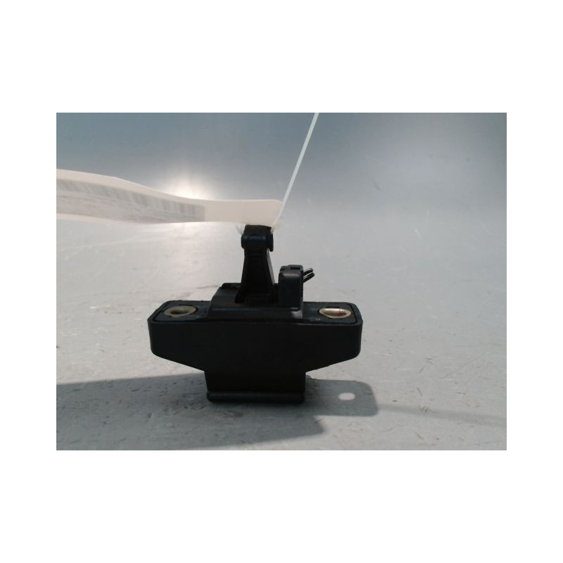 SERRURE HAYON  RENAULT SCENIC I PH2 99-03