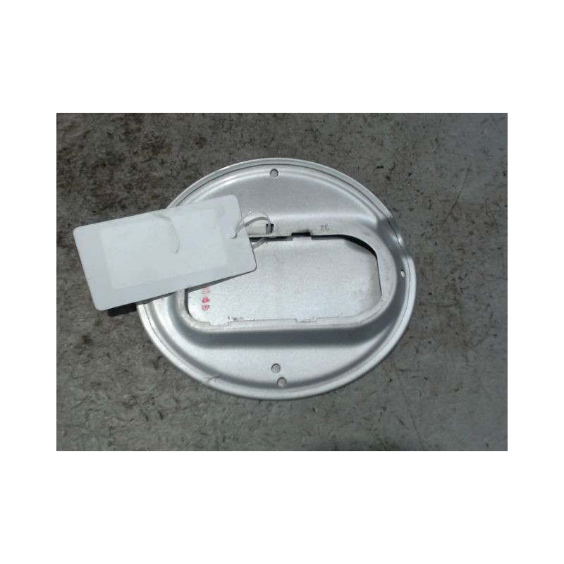 VOLET DE TRAPPE CARBURANT B.M.W. SERIE 1