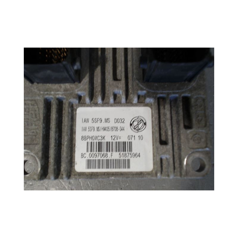 CALCULATEUR MOTEUR FIAT 500