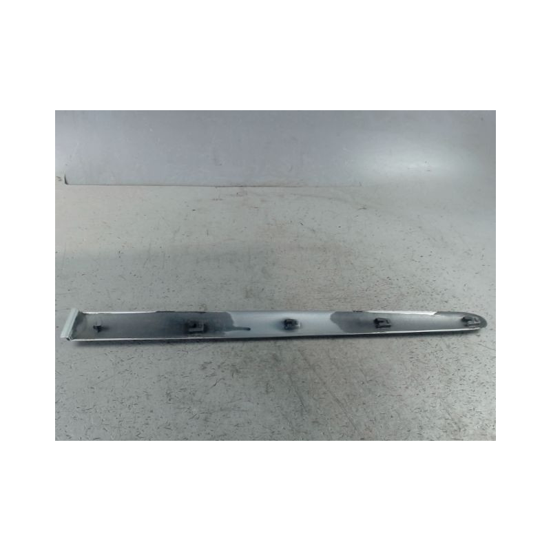 PROTECTION PORTE ARRIERE DROIT PEUGEOT 206+ 2009-