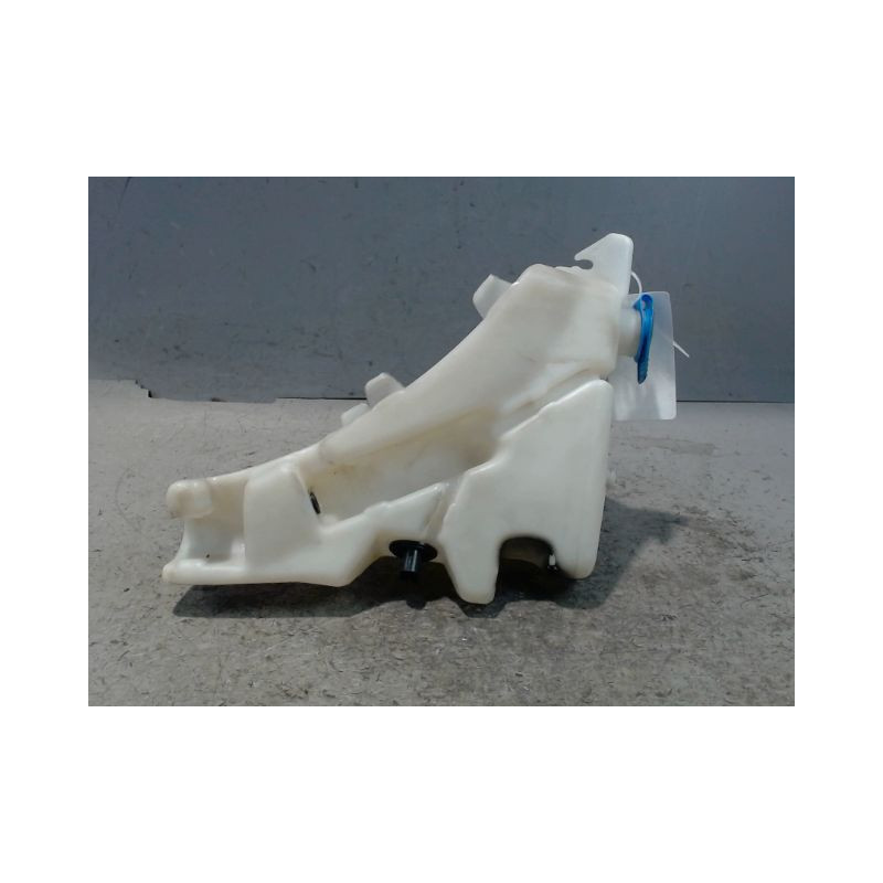 RESERVOIR LAVE-GLACE AVANT AUDI TT COUPE 98-2006