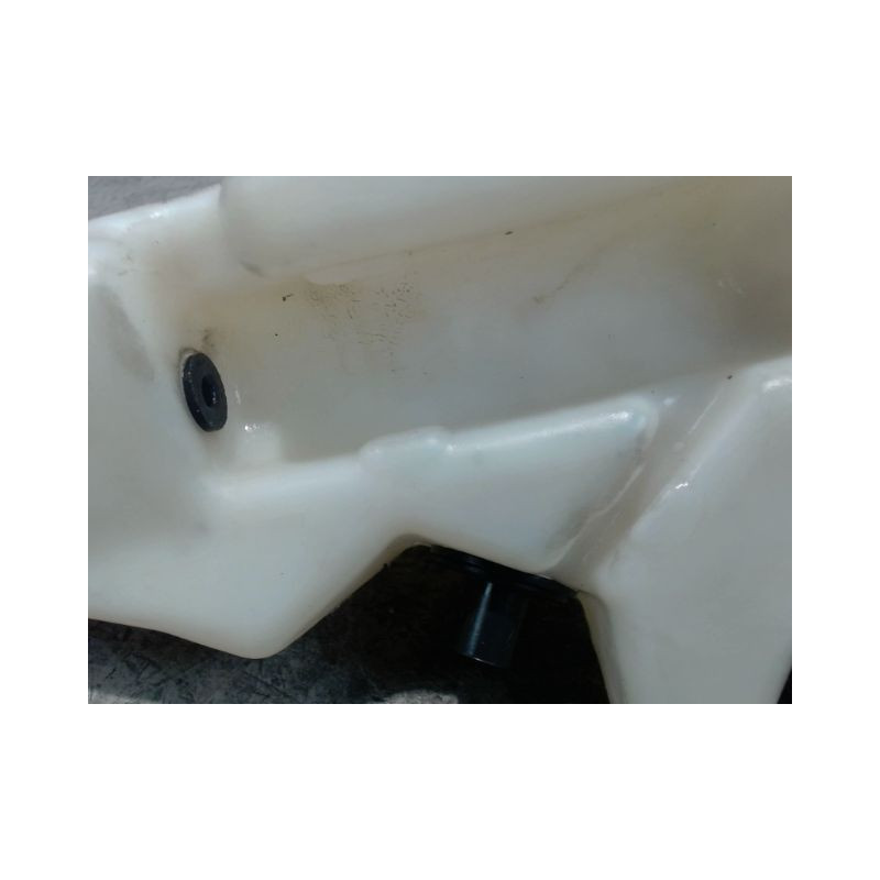 RESERVOIR LAVE-GLACE AVANT AUDI TT COUPE 98-2006