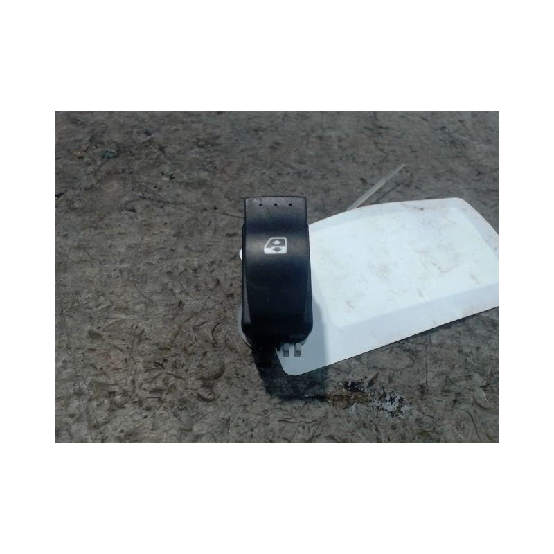 COMMANDE LEVE-GLACE PORTE AVD RENAULT CLIO II PH.2 01-06