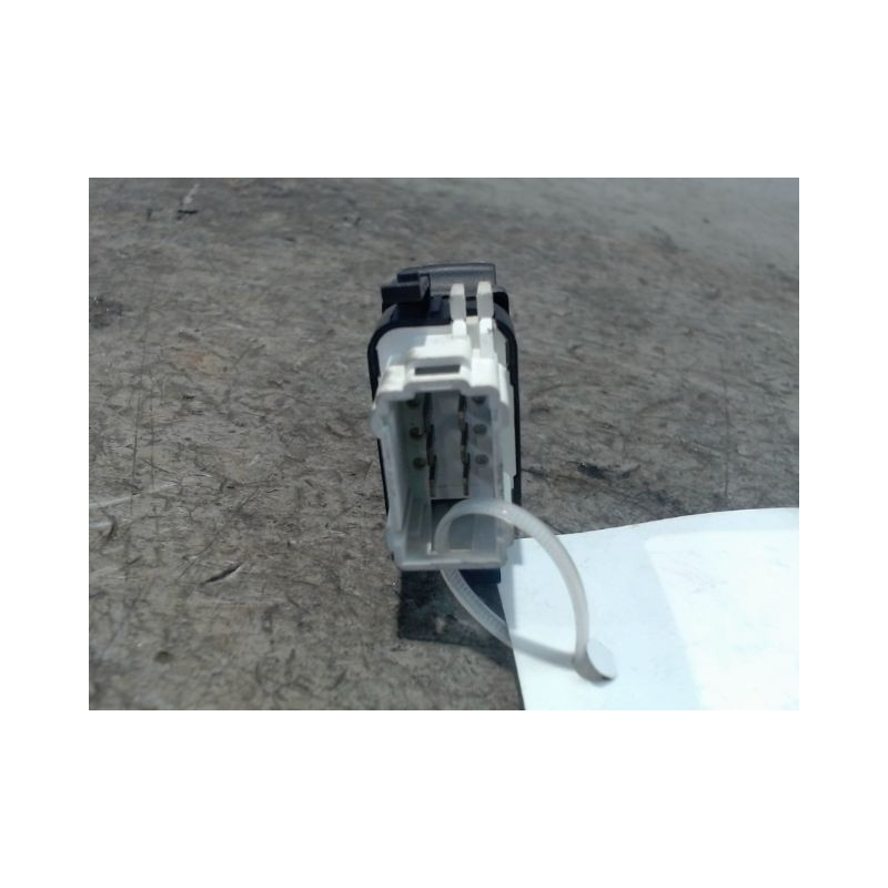 COMMANDE LEVE-GLACE PORTE AVD RENAULT CLIO II PH.2 01-06