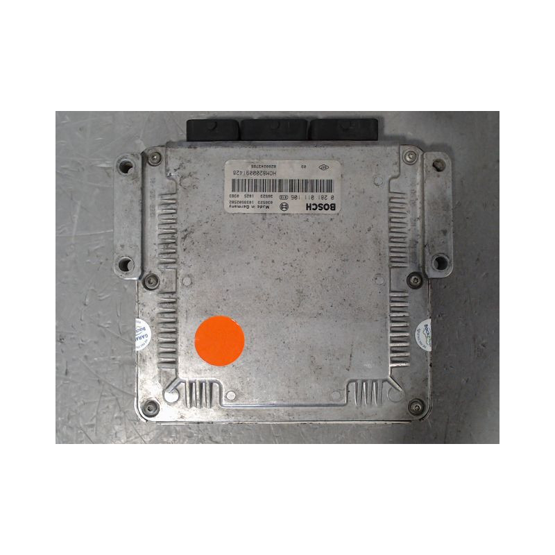 CALCULATEUR MOTEUR RENAULT MASTER COURT SURELEVE 2003-