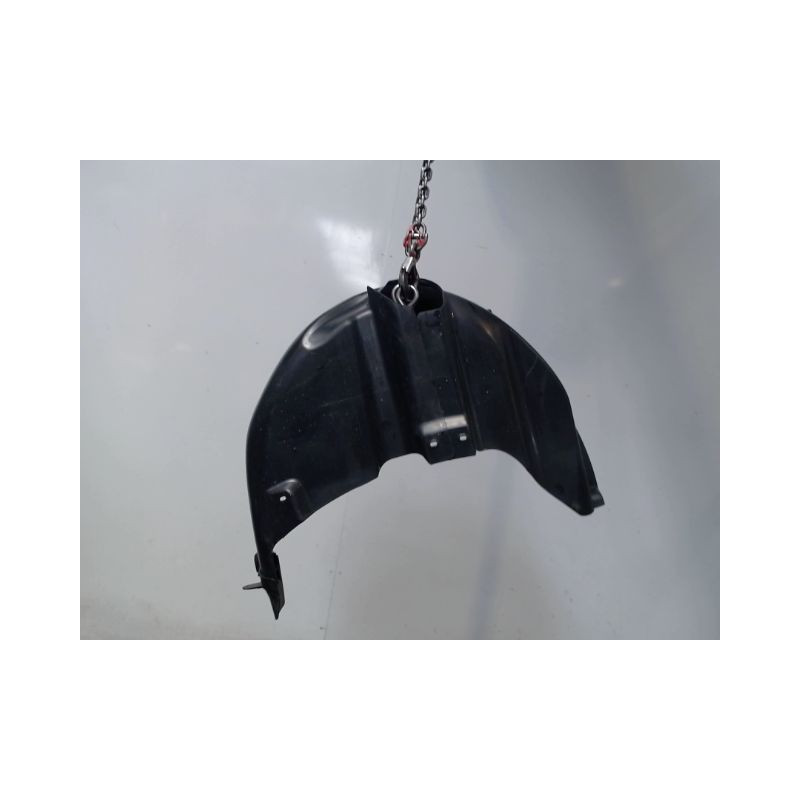 PARE-BOUE ARRIERE DROIT SKODA FABIA 2007-
