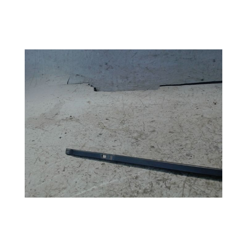 BRAS ESSUIE-GLACE AVANT DROIT CITROEN NEMO 2007-