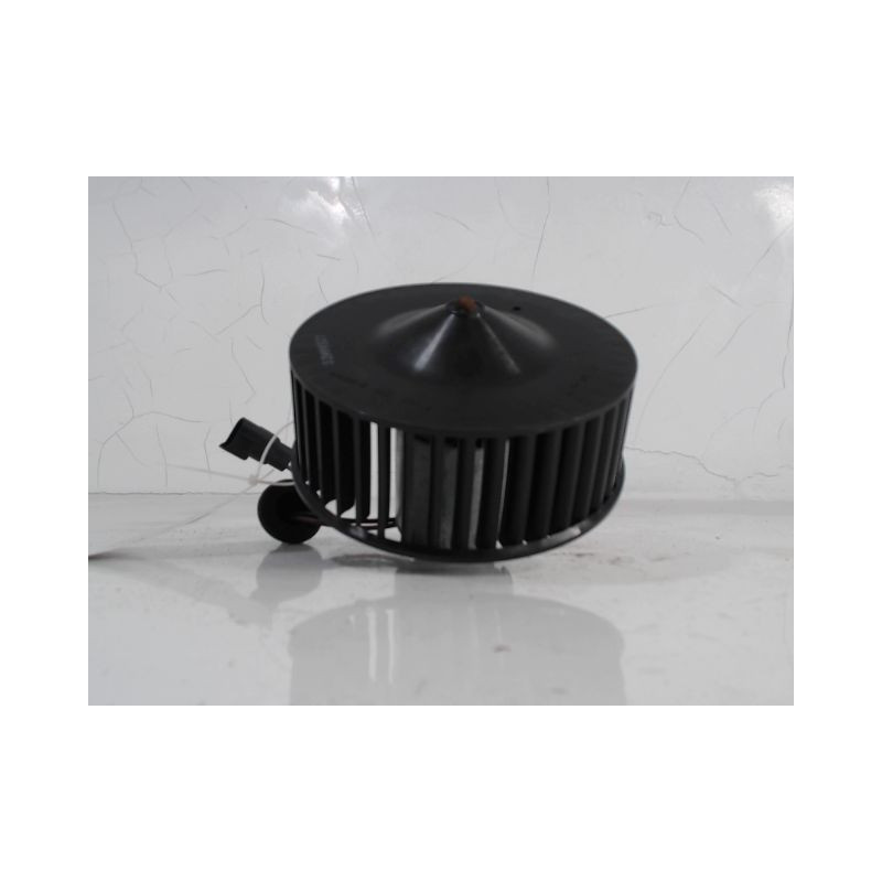 MOTEUR VENTILATEUR CHAUFFAGE FORD FIESTA 99-2002