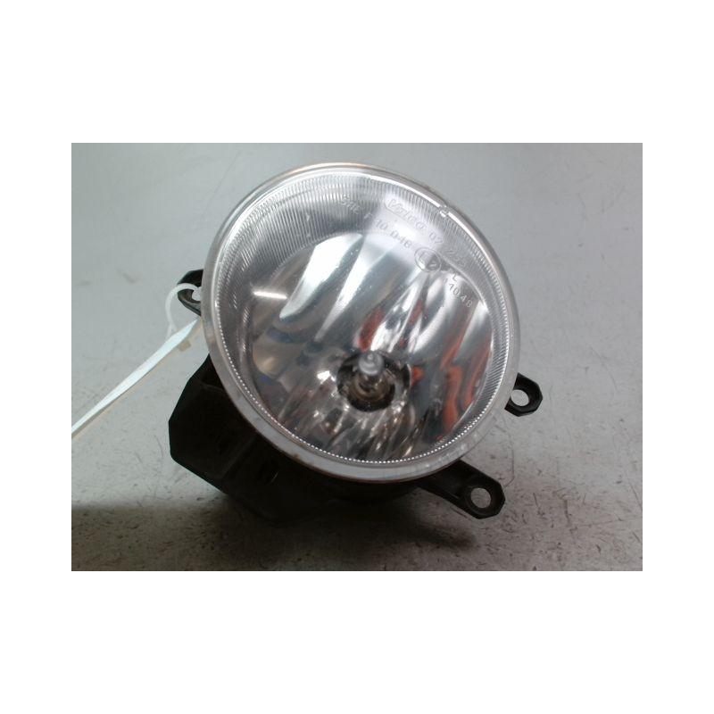 PHARE ANTIBROUILLARD AVANT GAUCHE TOYOTA YARIS 2005-