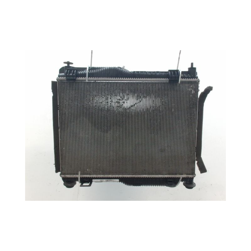 RADIATEUR FORD FIESTA