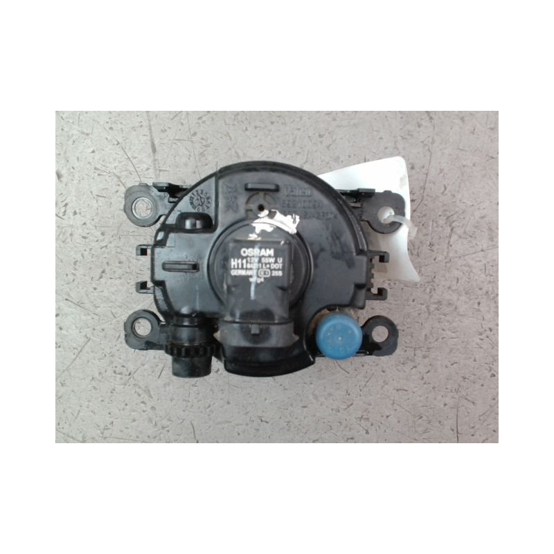 PHARE ANTIBROUILLARD AVANT GAUCHE RENAULT SCENIC MONOSP. II Phase 2 2006-2009