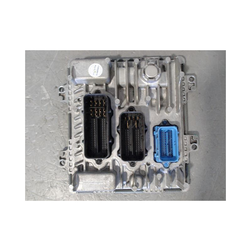 CALCULATEUR MOTEUR OPEL MOKKA