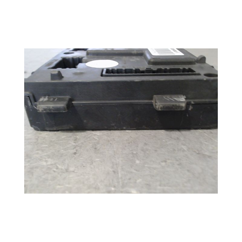 BOITIER GESTION HABITACLE RENAULT CLIO