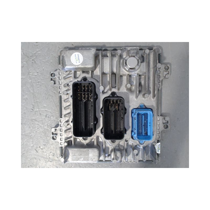CALCULATEUR MOTEUR OPEL ASTRA