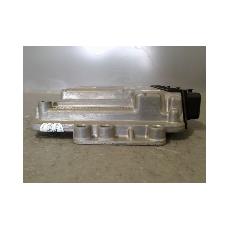 CALCULATEUR MOTEUR PEUGEOT 308