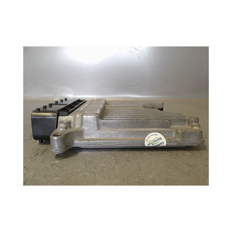 CALCULATEUR MOTEUR MERCEDES CLASSE C