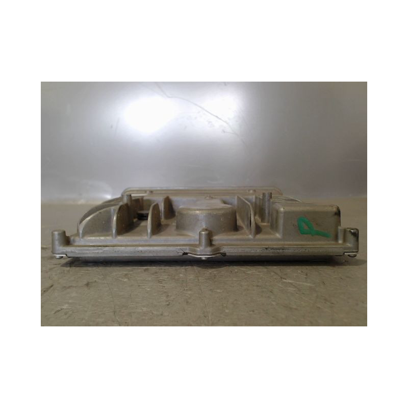 CALCULATEUR MOTEUR CHEVROLET CRUZE