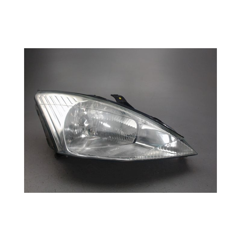PHARE DROIT FORD FOCUS