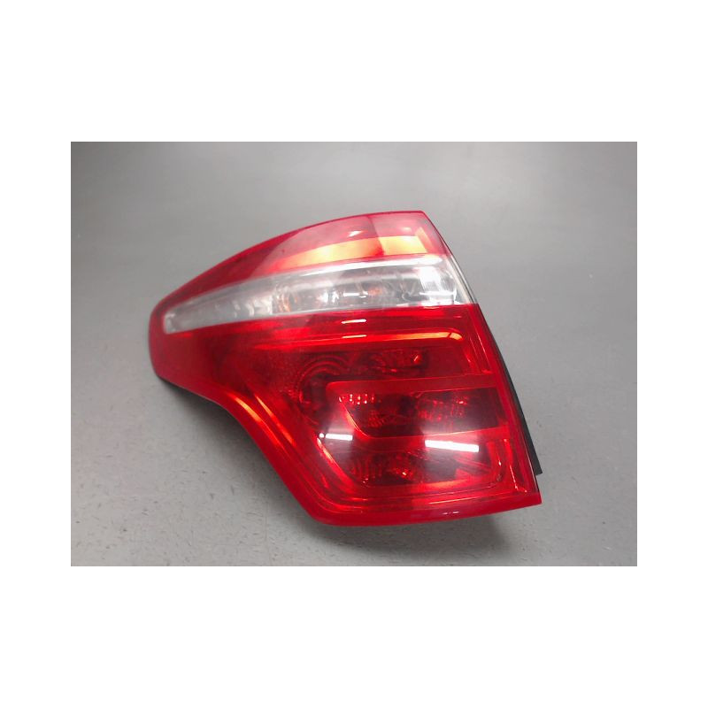 FEU ARRIERE GAUCHE  CITROEN C4