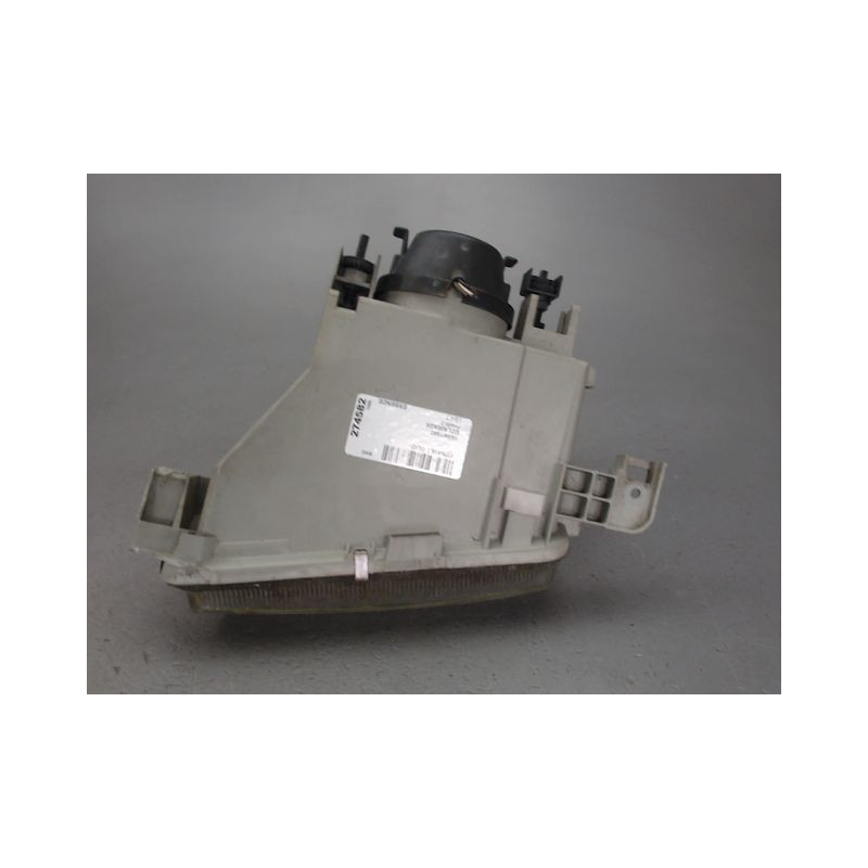 PHARE DROIT RENAULT CLIO