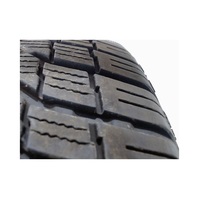 Paire de pneus SUNNY NC501 185 60 15 88 H