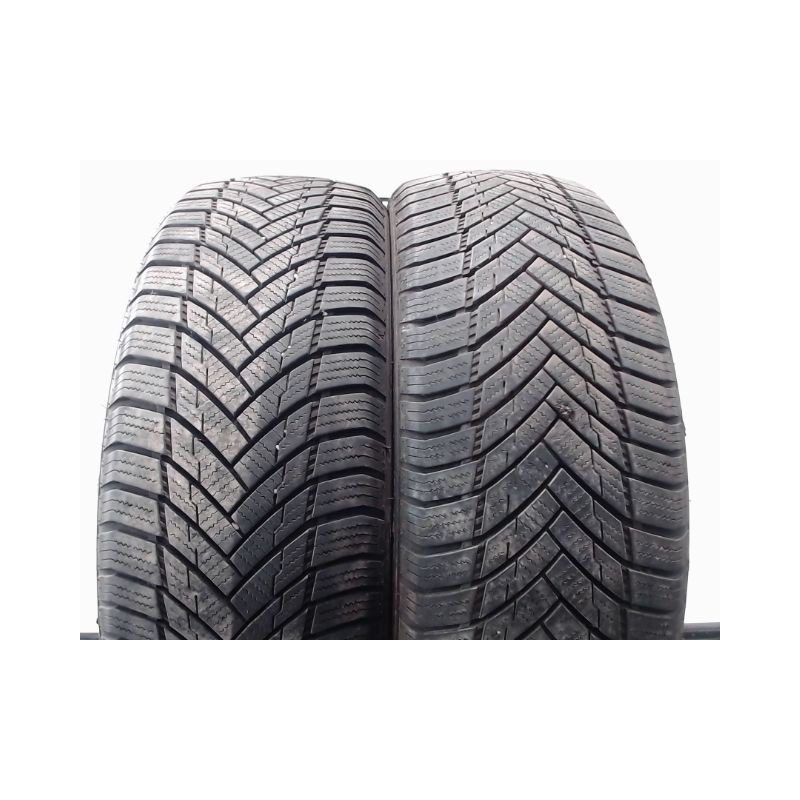 Paire de pneus TRACMAX X-PRIVILO S130 185 60 15 88 T
