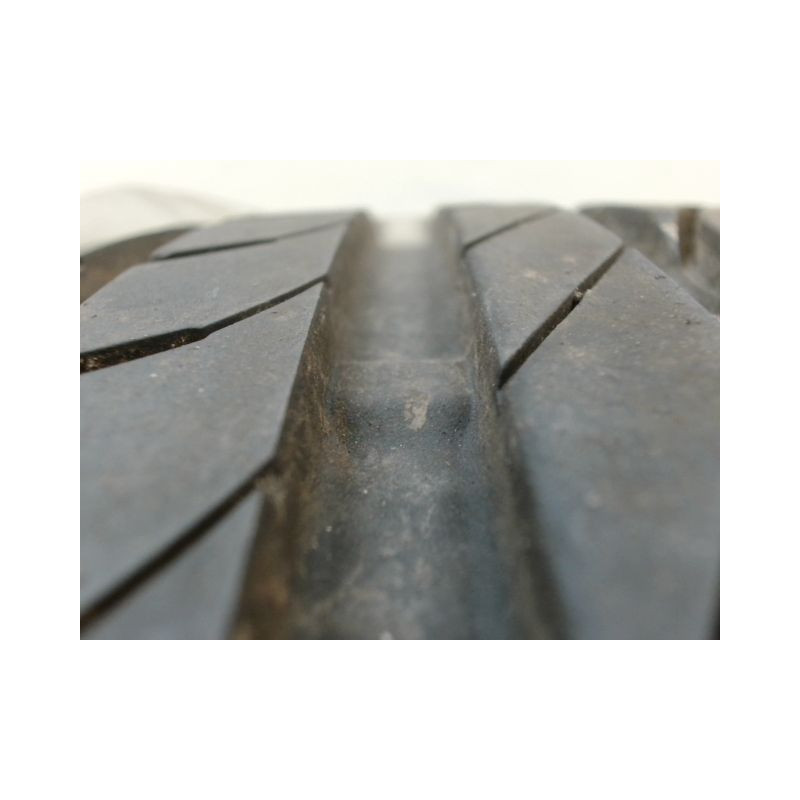 Paire de pneus LEAO NOVA-FORCE 215 55 17 98 W