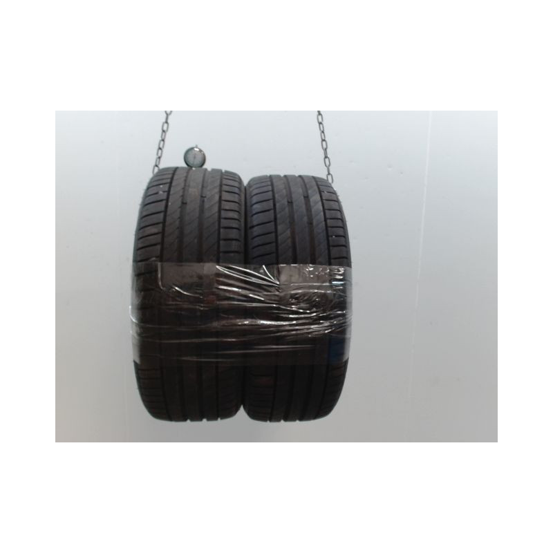 Paire de pneus KLEBER DYNAXER UHP 205 45 17 88 V