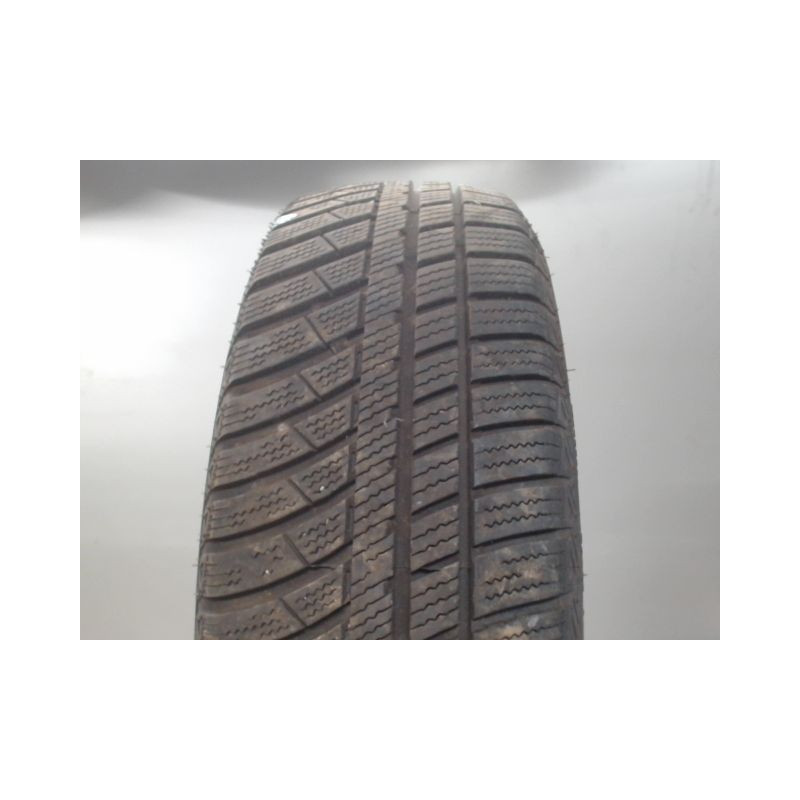 Pneu ROVELO ALL WEATHER R4S 175 65 14 82 T