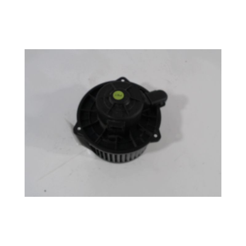 MOTEUR VENTILATEUR CHAUFFAGE HYUNDAI I20