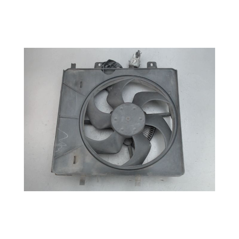 MOTEUR VENTILATEUR RADIATEUR CITROEN C2