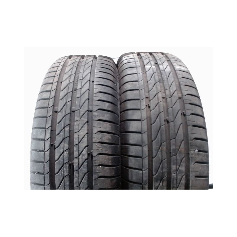 Paire de pneus CONTINENTAL ULTRACONTACT 185 65 15 88 H