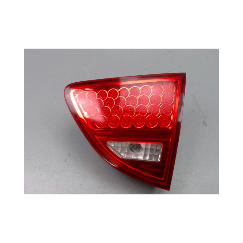 FEU ARRIERE INTERIEUR DROIT HYUNDAI IX55