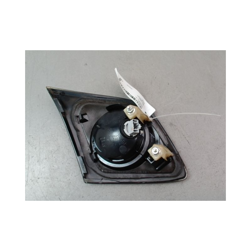 FEU ARRIERE INTERIEUR DROIT MAZDA MAZDA 3  5P