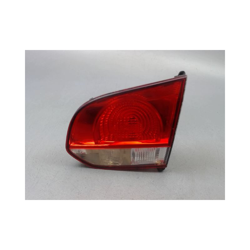 FEU ARRIERE INTERIEUR DROIT VOLKSWAGEN GOLF V (1K) 2003-2008