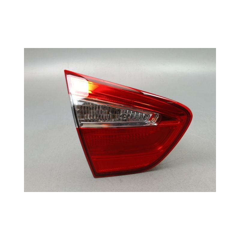 FEU ARRIERE INTERIEUR GAUCHE KIA RIO 2005-
