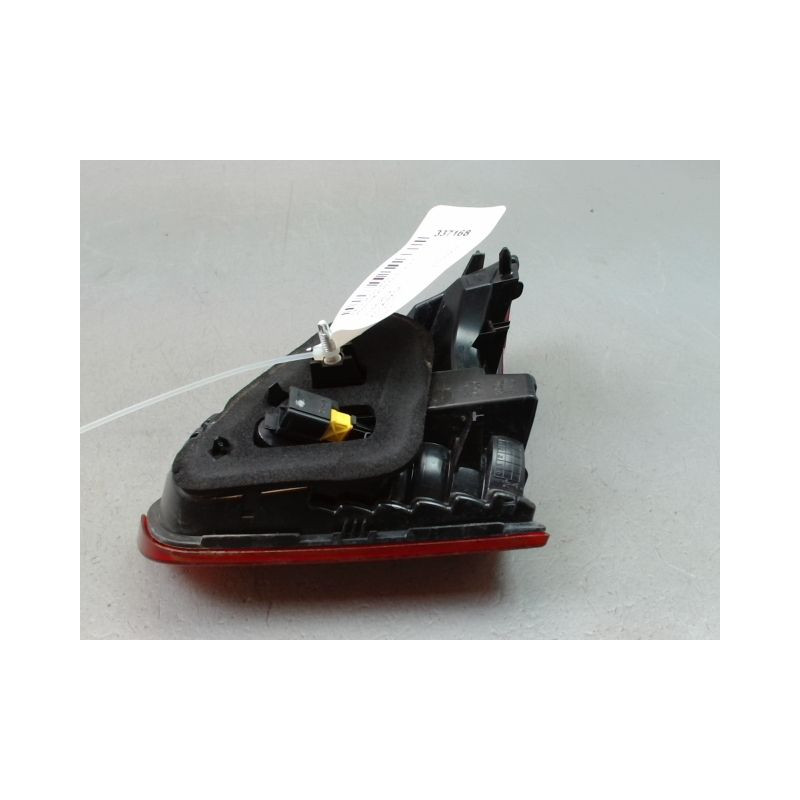 FEU ARRIERE INTERIEUR GAUCHE PEUGEOT 2008 Phase 1 2013-...