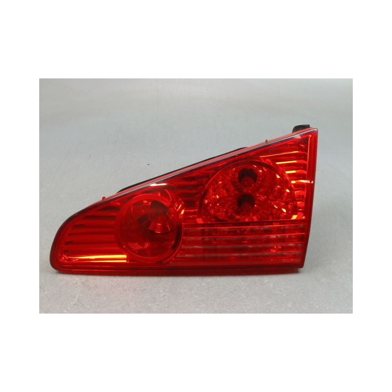 FEU ARRIERE INTERIEUR DROIT PEUGEOT 607 BERL. Phase 2 2004-2010