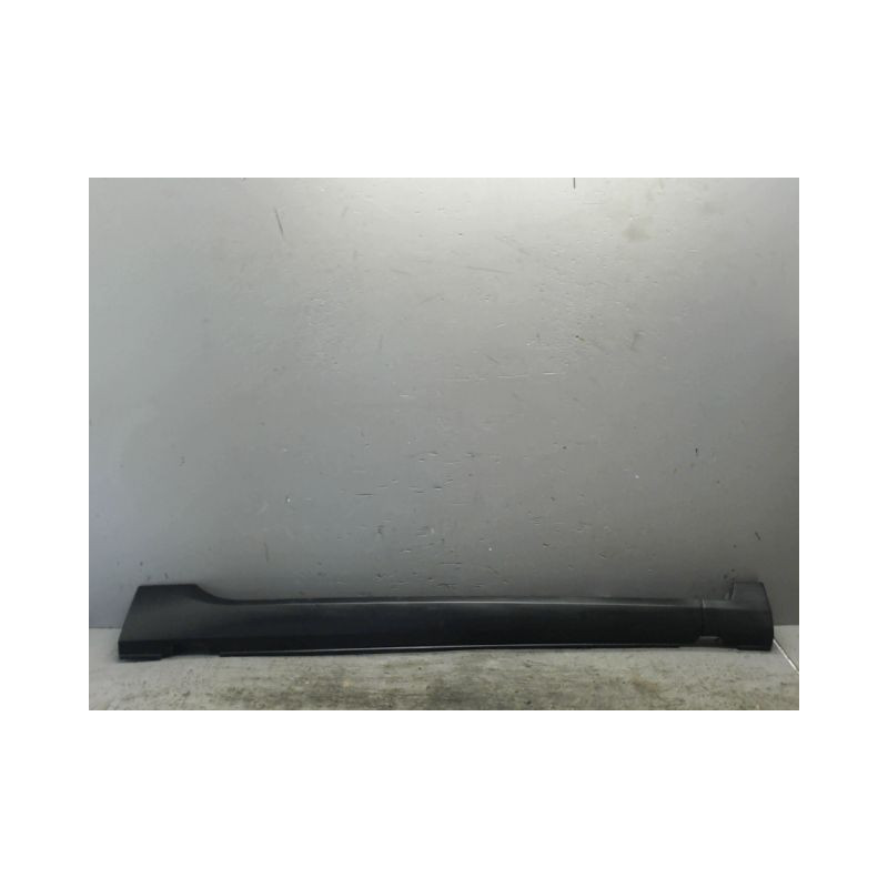 BAS CAISSE DROIT PEUGEOT 2008