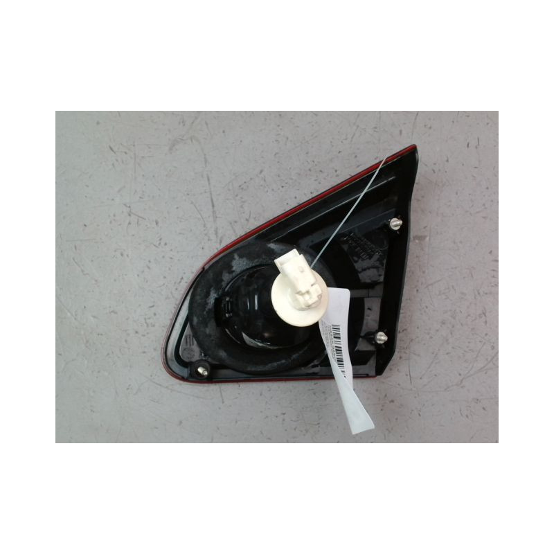 FEU ARRIERE INTERIEUR GAUCHE NISSAN QASHQAI BREAK I Phase 1 2007-2010